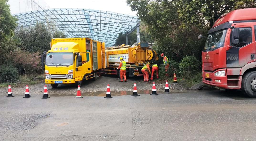 贵阳成区雨污水管网“四位一体”检测疏通项目